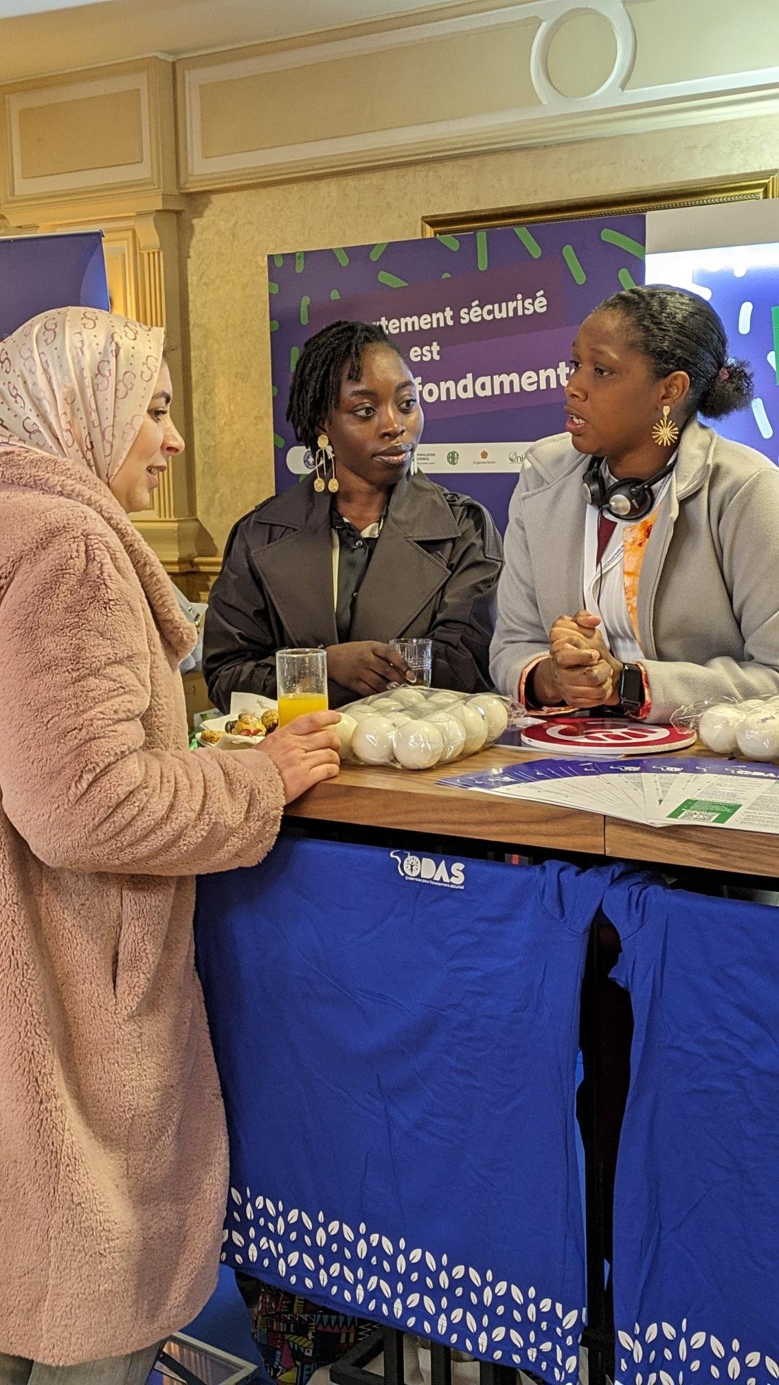 Discussion au stand ODAS